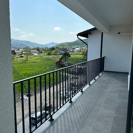 Apartamente Arinis Gura Humorului Exterior photo